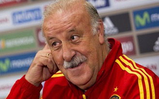 Del Bosque: 'Tây Ban Nha đang trong giai đoạn chuyển giao'